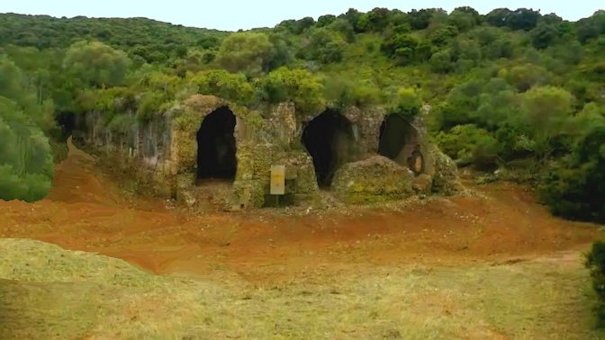 Maxi Cisterna di Talamone