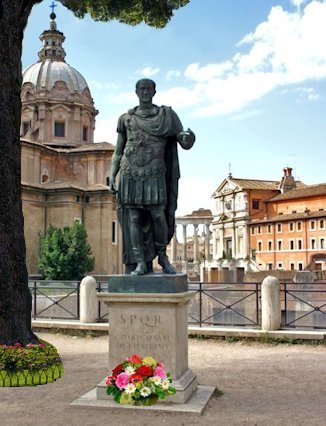 Statua Giulio Cesare ai Fori Imperiali