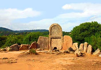 Tarros, sito iniziatico arcaico “Tomba dei giganti”